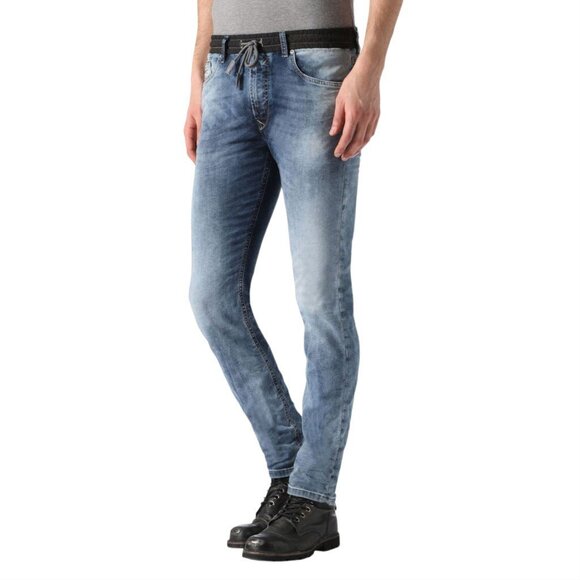 DIESEL WAYKEE JOGG JEANS IN LIGHT BLUE - Picture 5 of 6